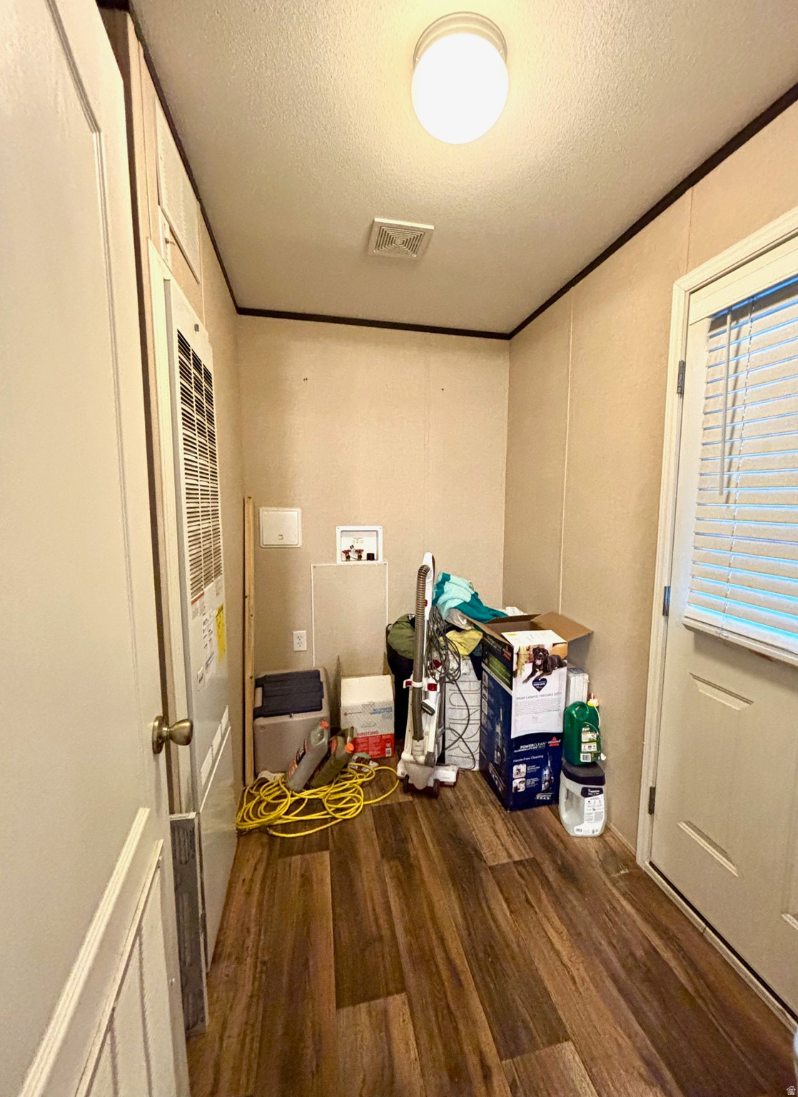 ROLLING HILLS ESTATES - Residential