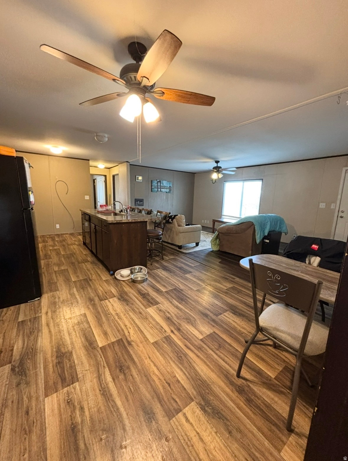 ROLLING HILLS ESTATES - Residential