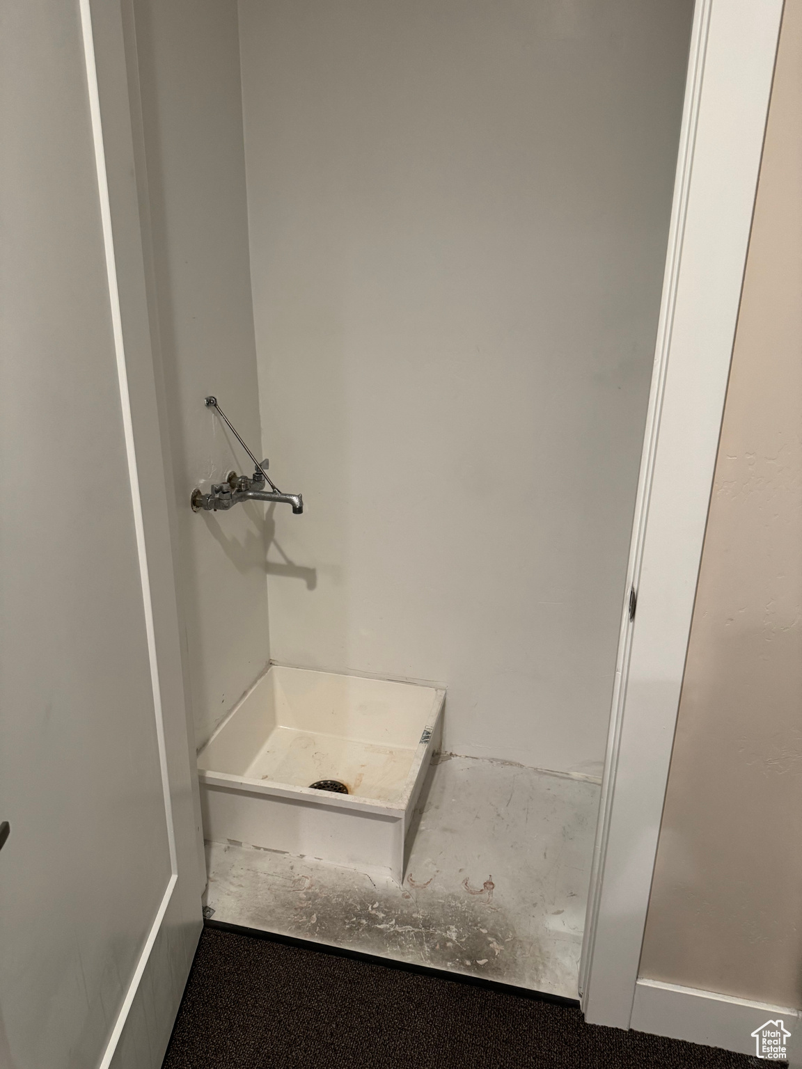 PARK - Commercial Lease