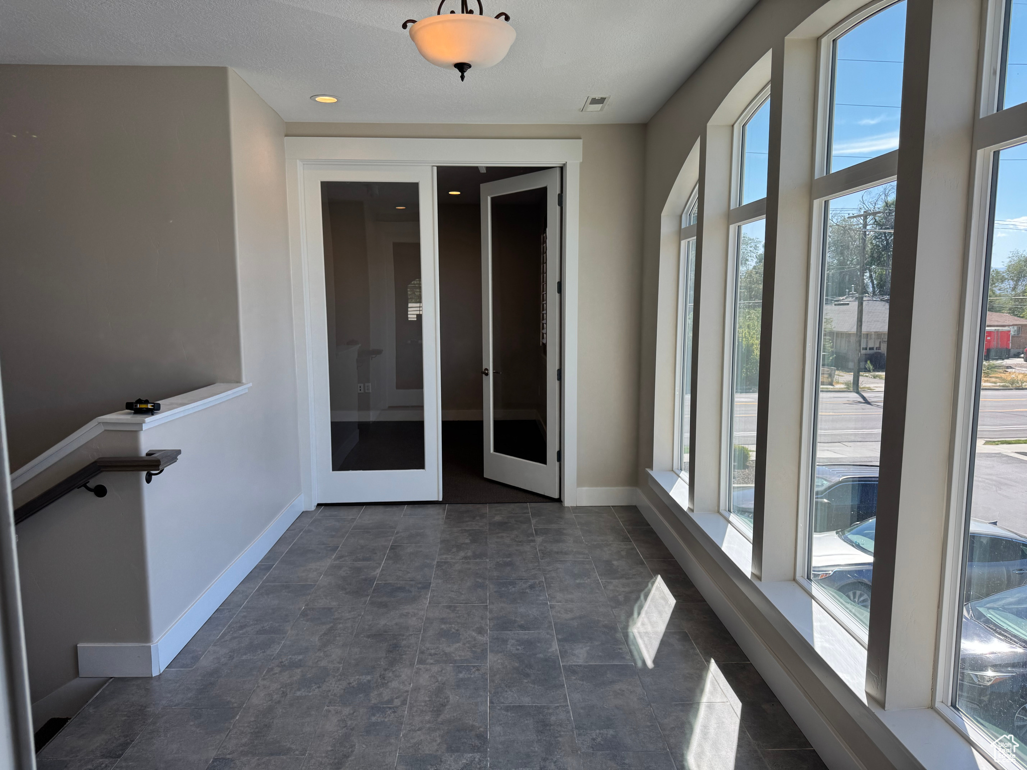 PARK - Commercial Lease