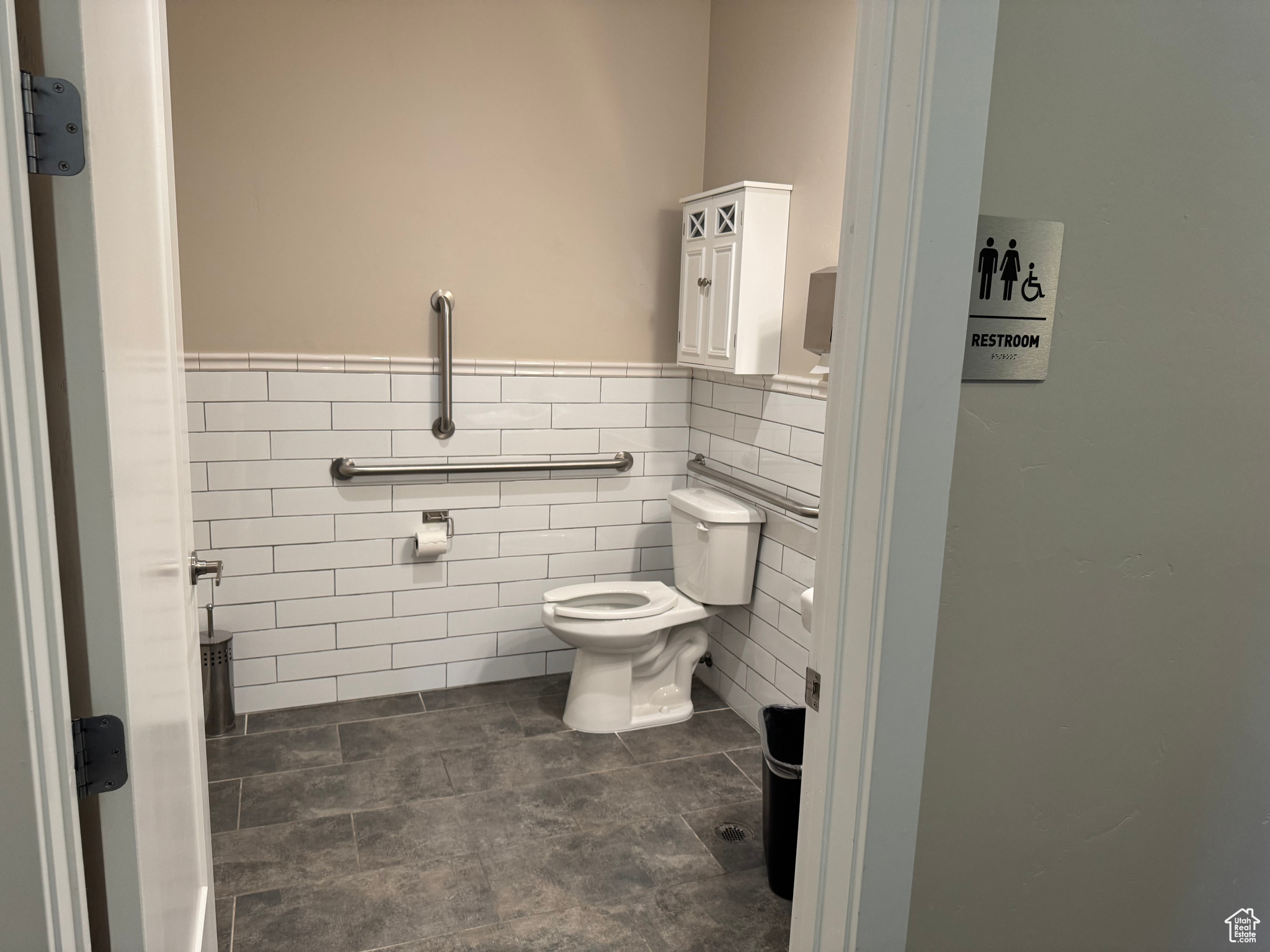 PARK - Commercial Lease