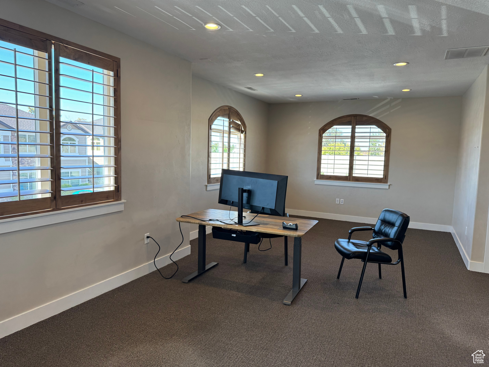 PARK - Commercial Lease