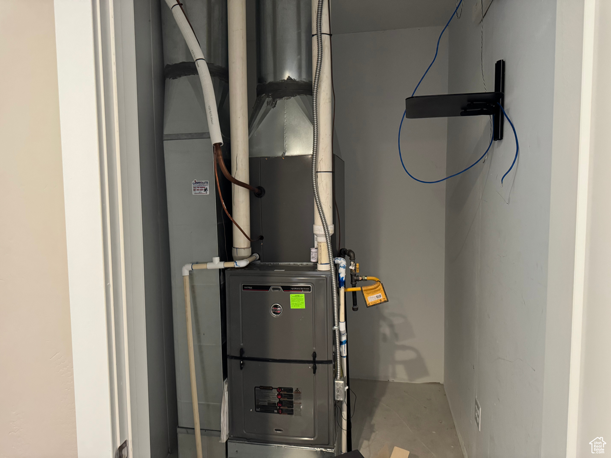 PARK - Commercial Lease