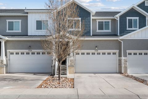 Photo of 1748 N 3720 W, Lehi, UT 84048 (MLS # 2132368)