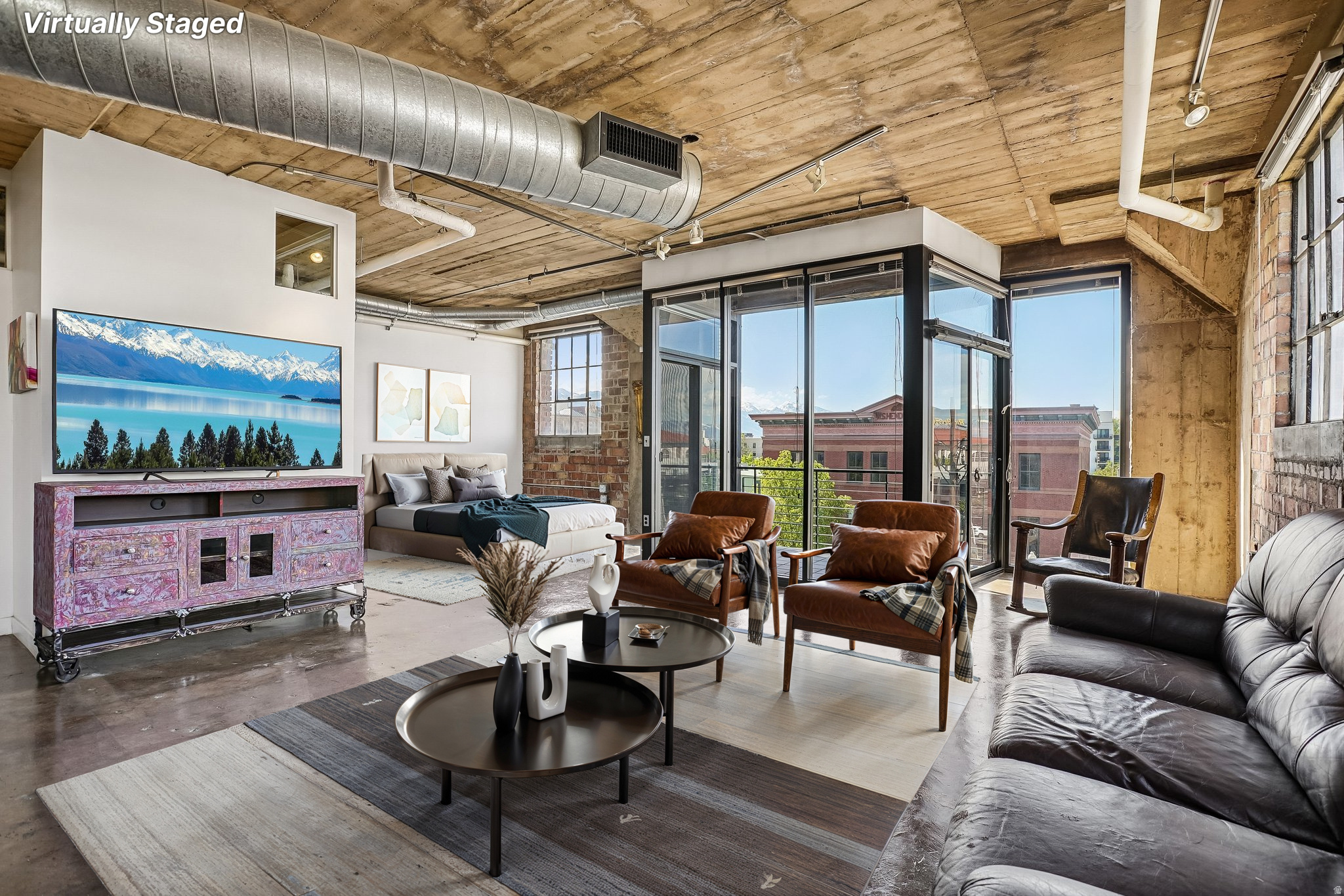 DAKOTA LOFTS - Residential