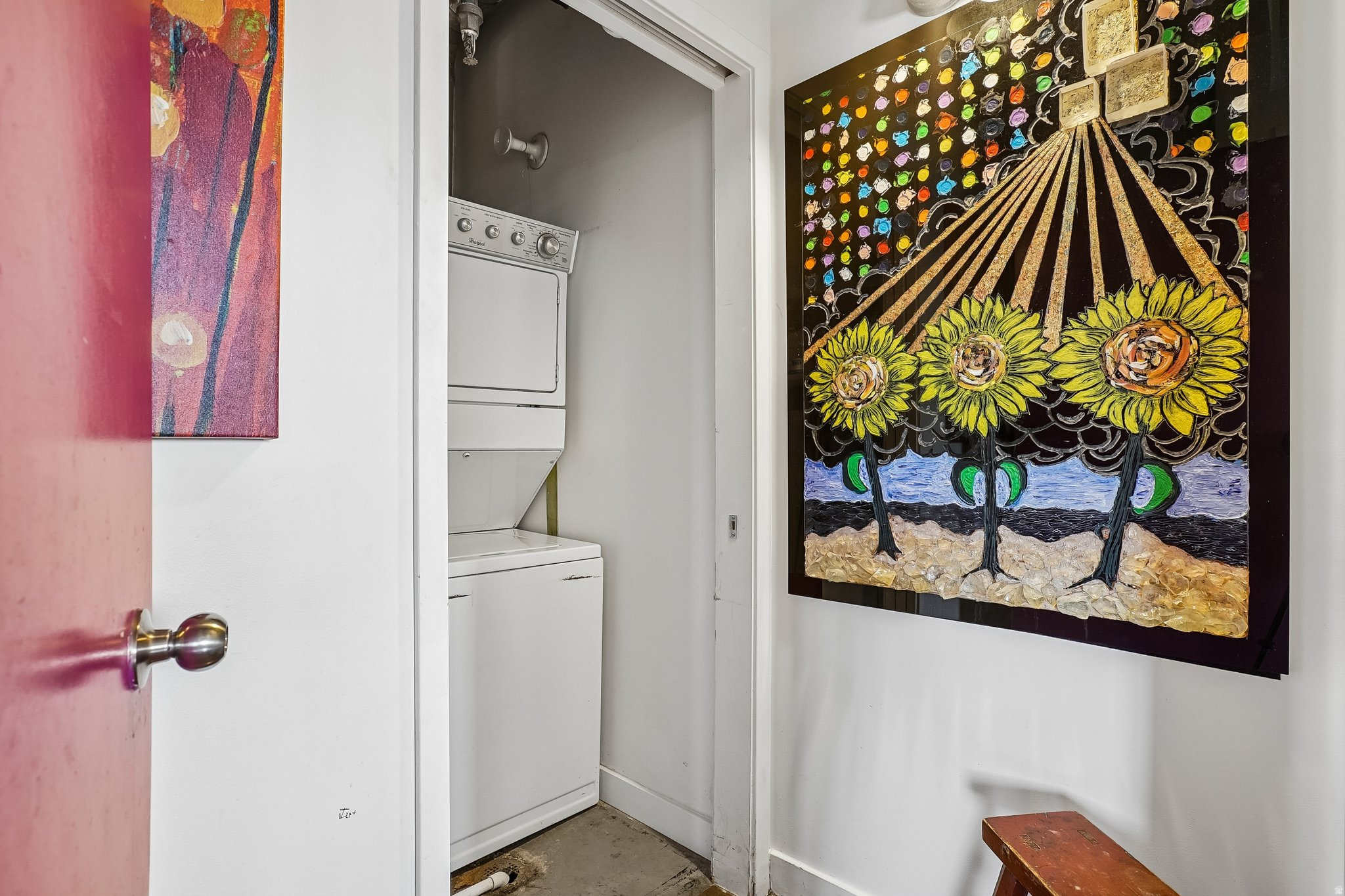 DAKOTA LOFTS - Residential