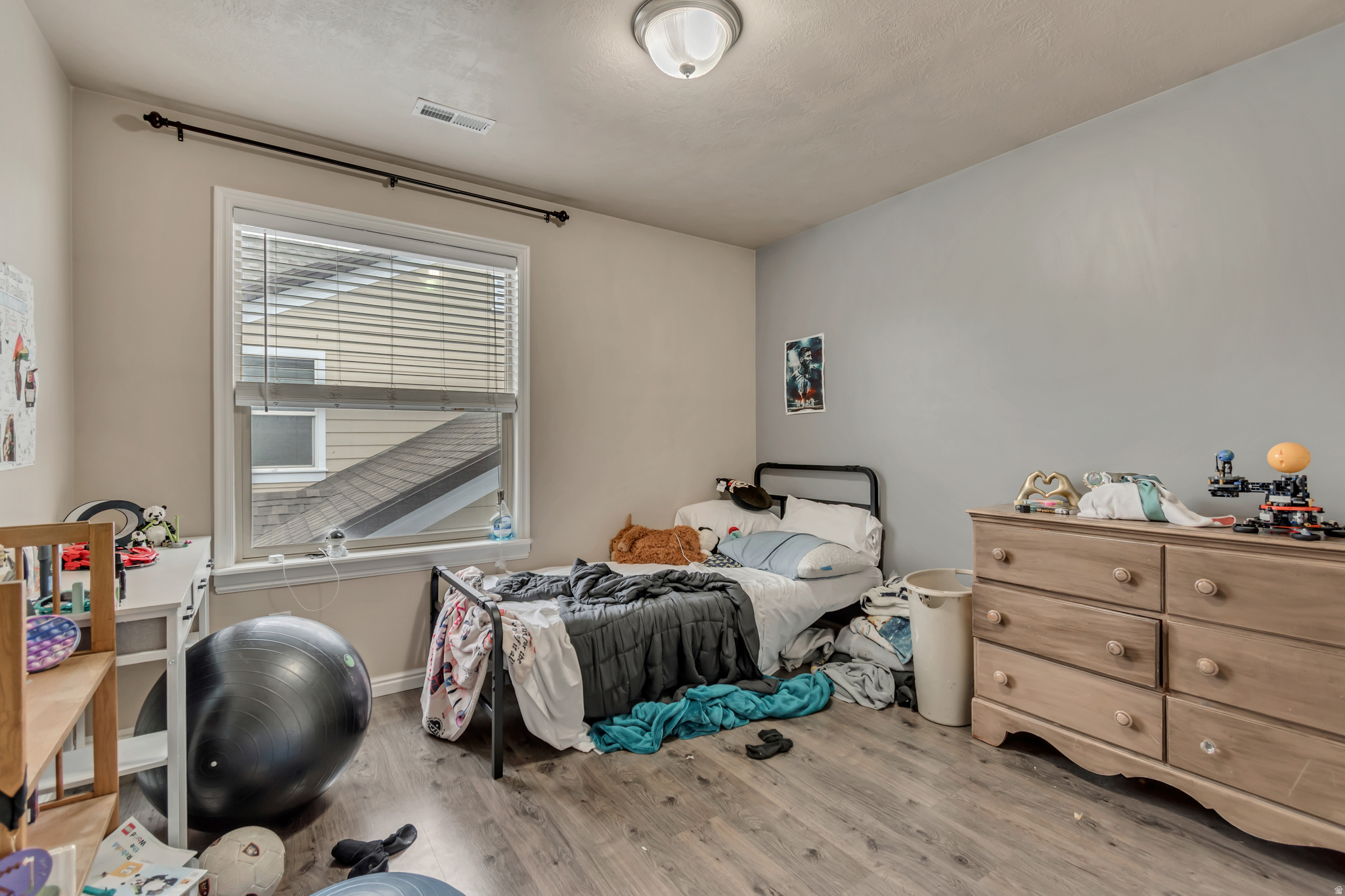 DAYBREAK - Residential