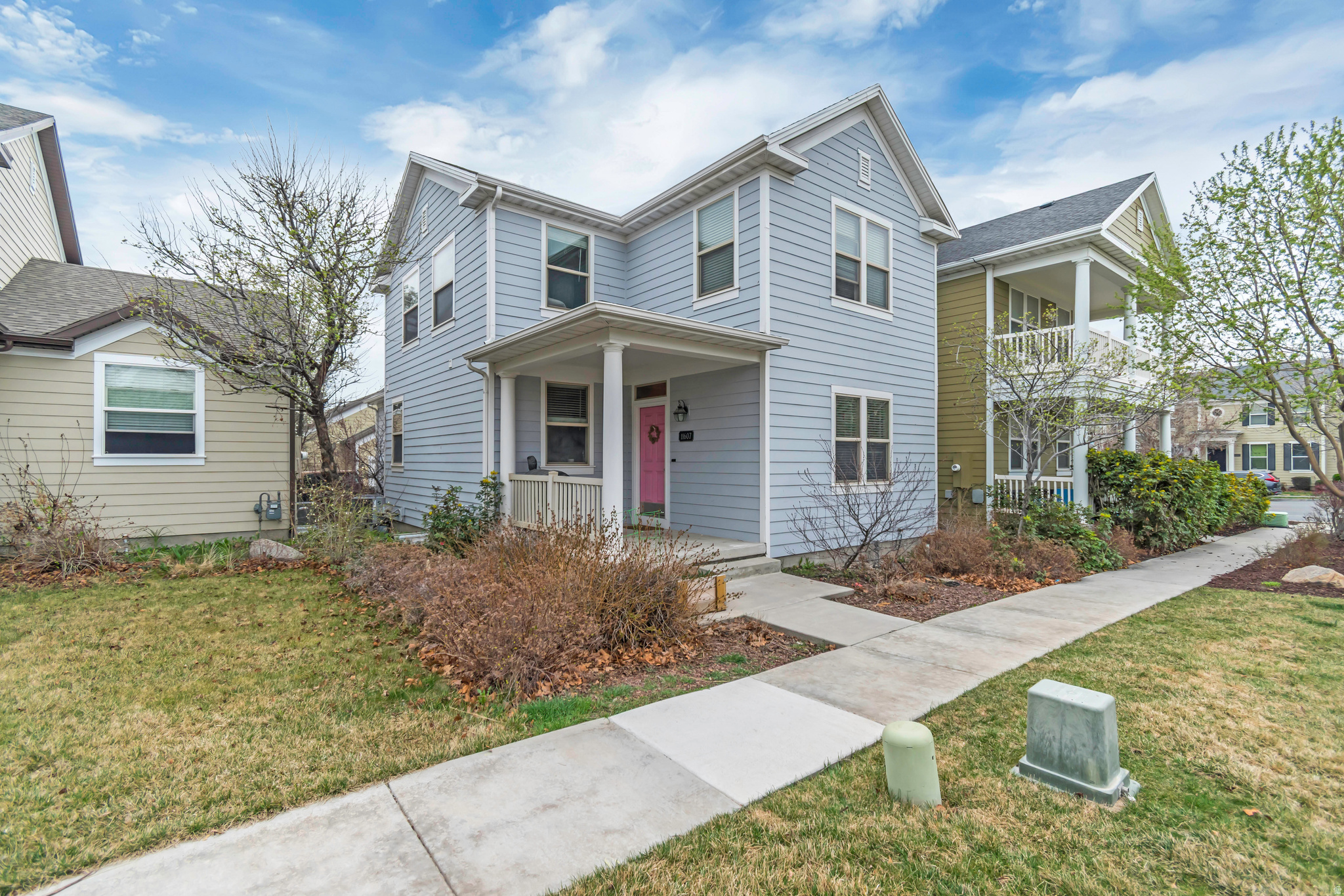 DAYBREAK - Residential