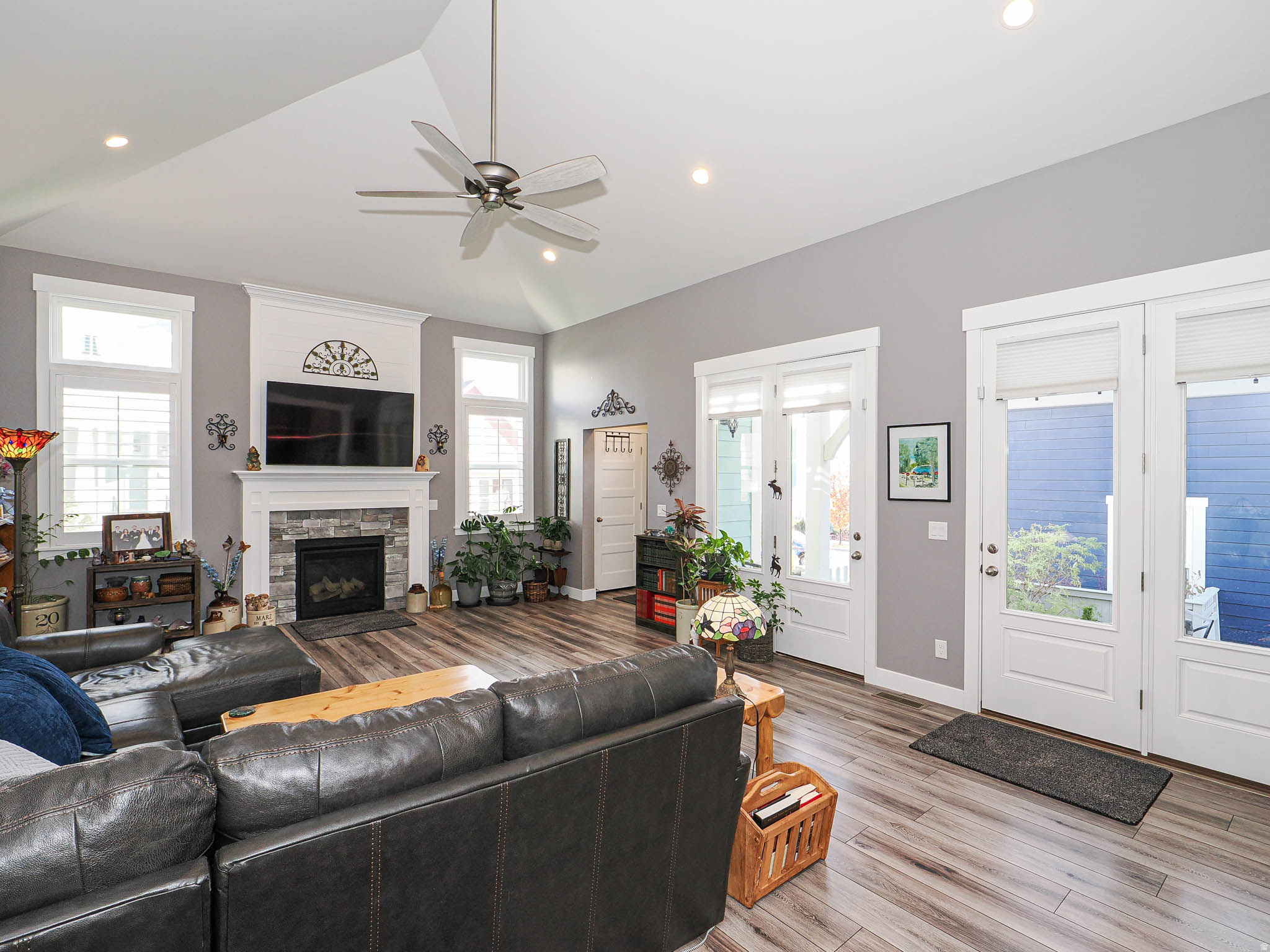 KENNECOTT - Residential