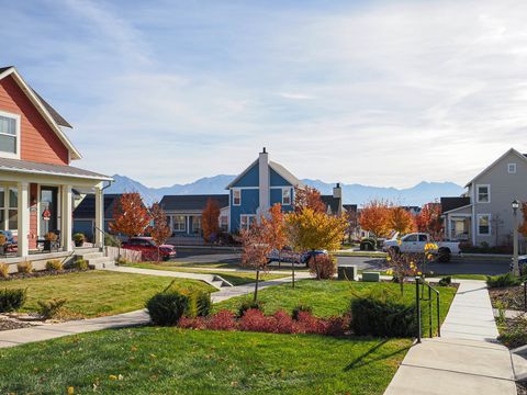 Tiny photo for 10762 S BEACH COMBER WAY, South Jordan, UT 84009 (MLS # 2122941)