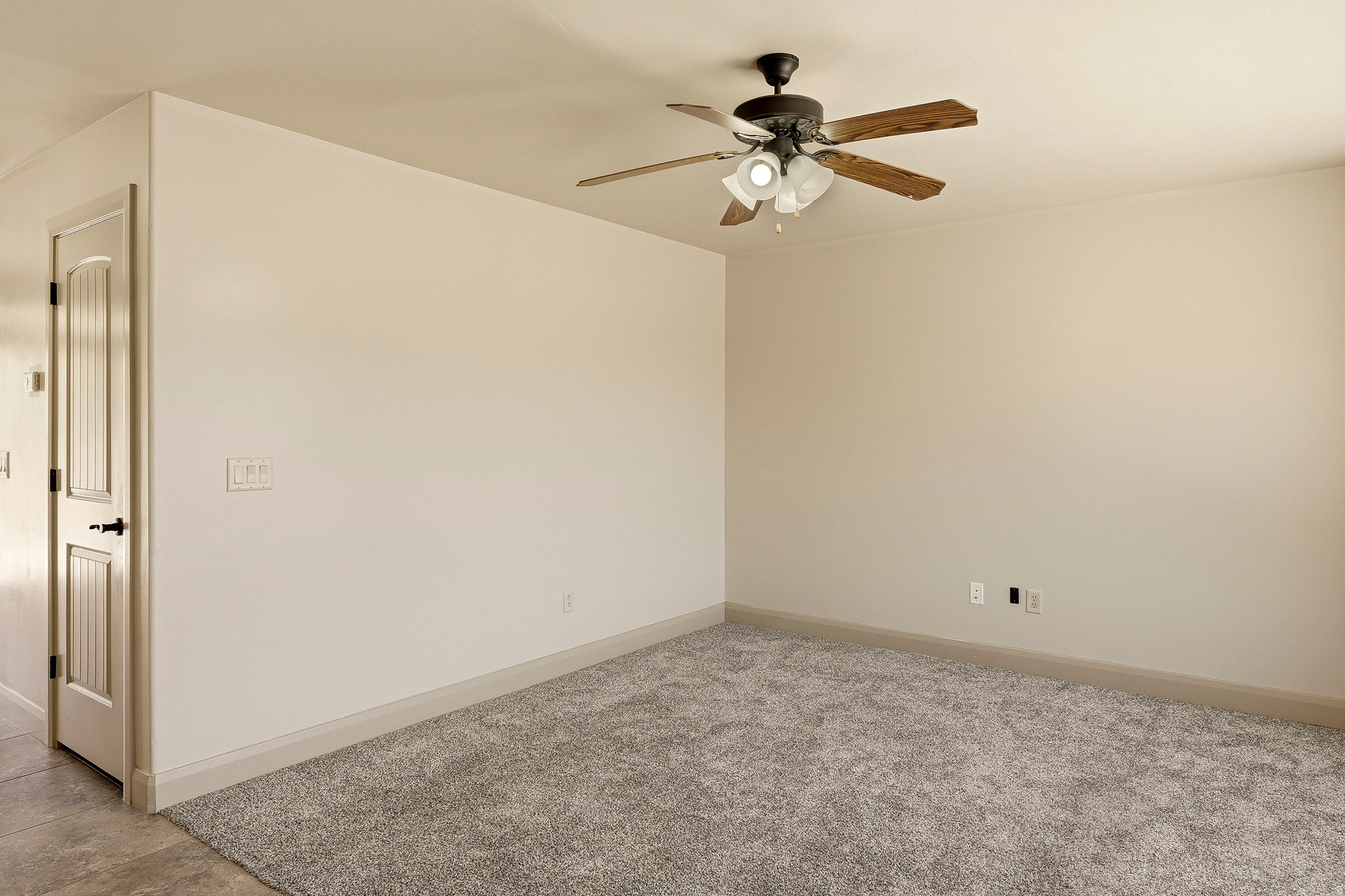 TRAILSIDE - Residential