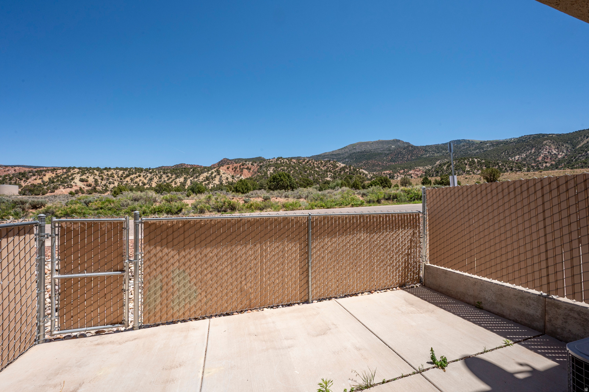 TRAILSIDE - Residential