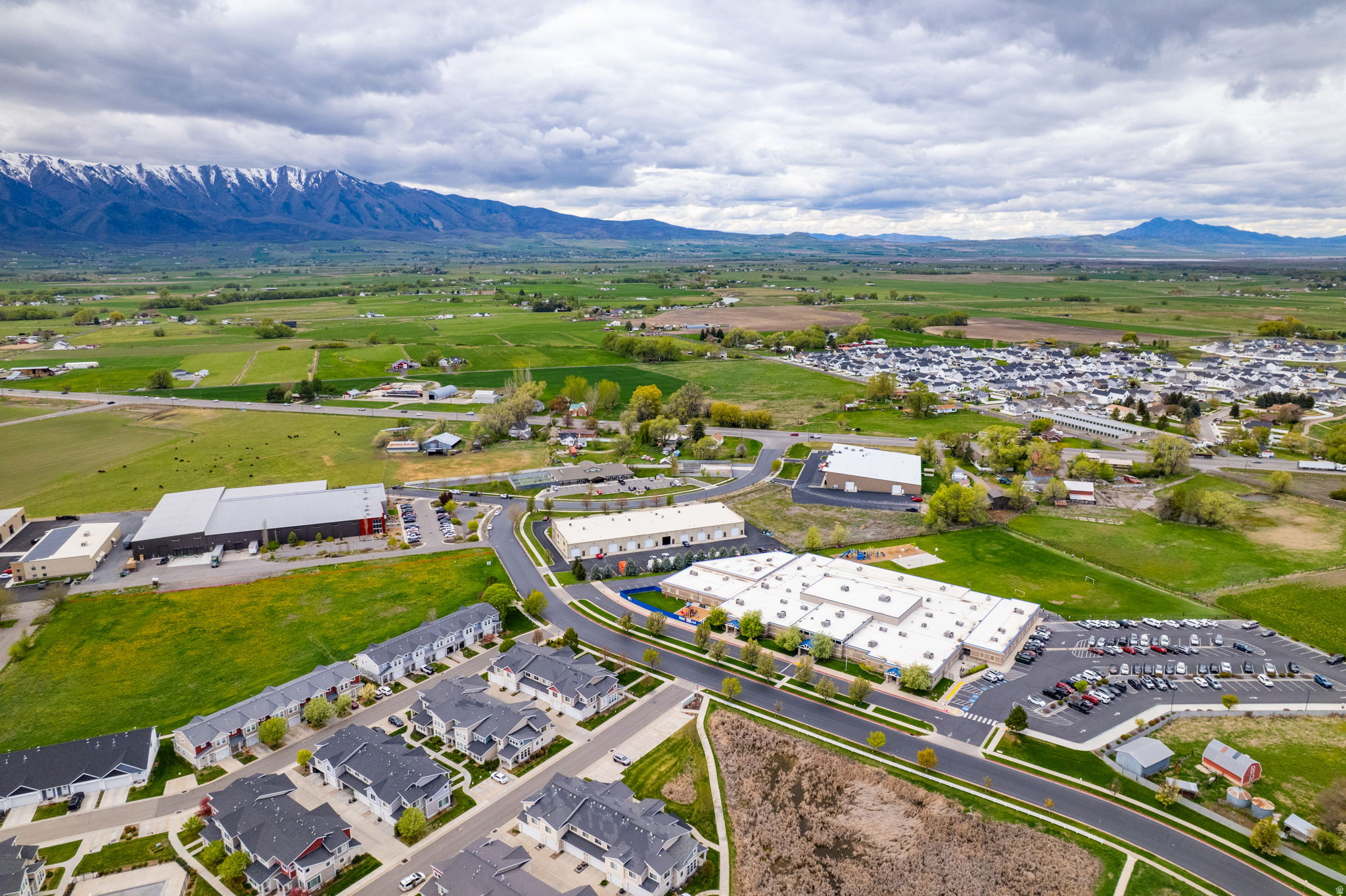 SPRING CREEK - Residential