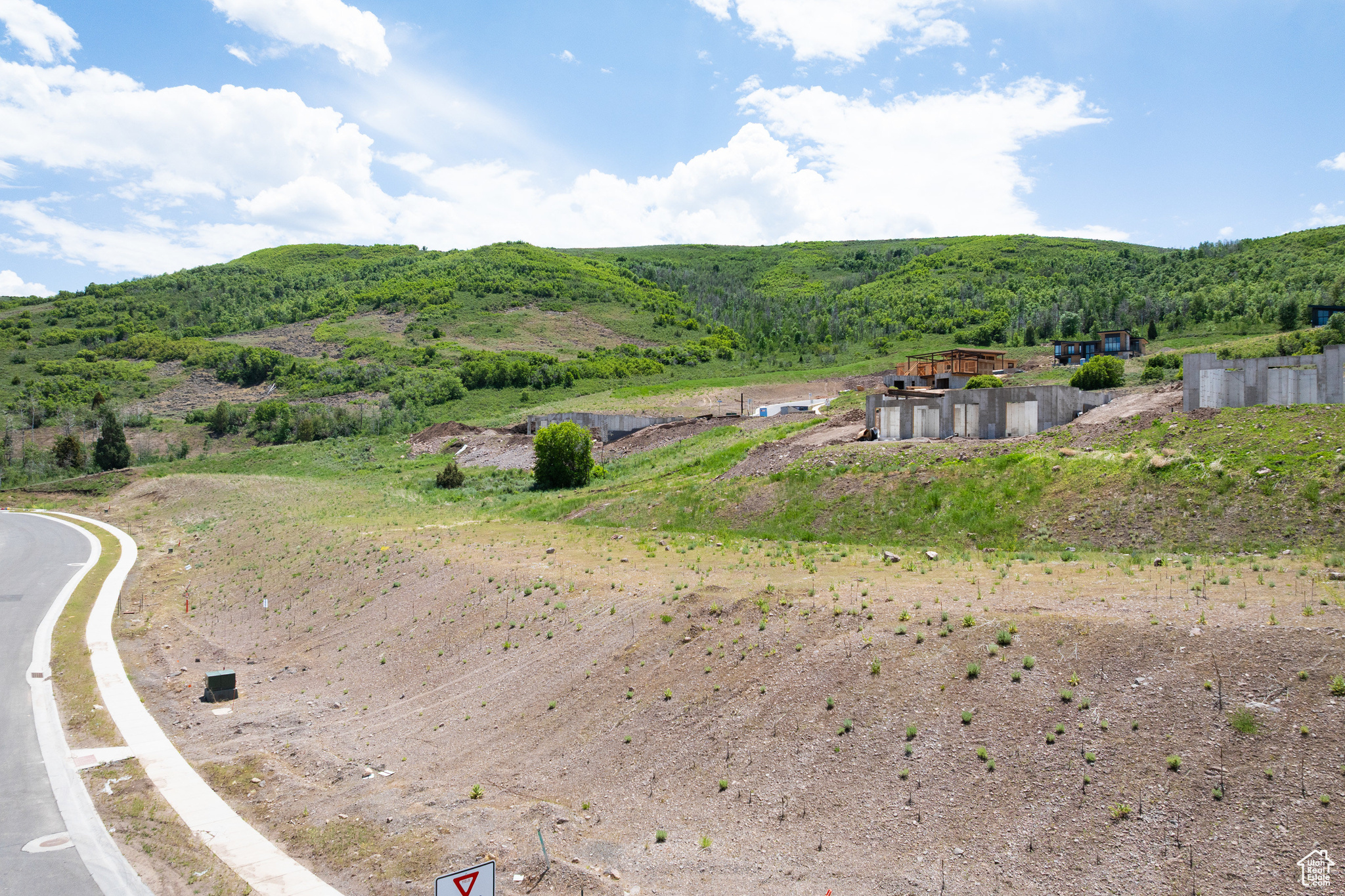 BENLOCH RANCH - Land