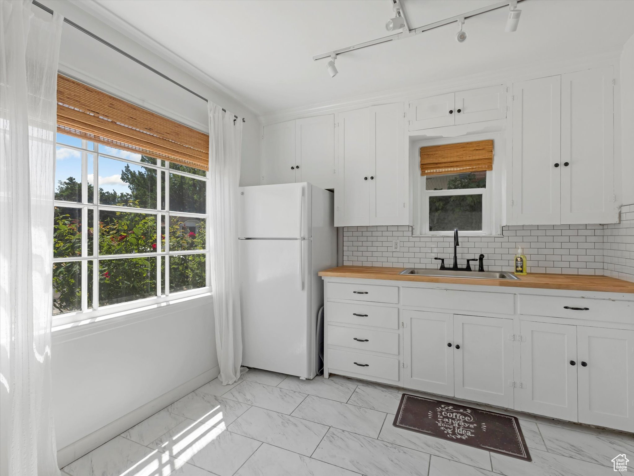 NYE'S ADD - Residential