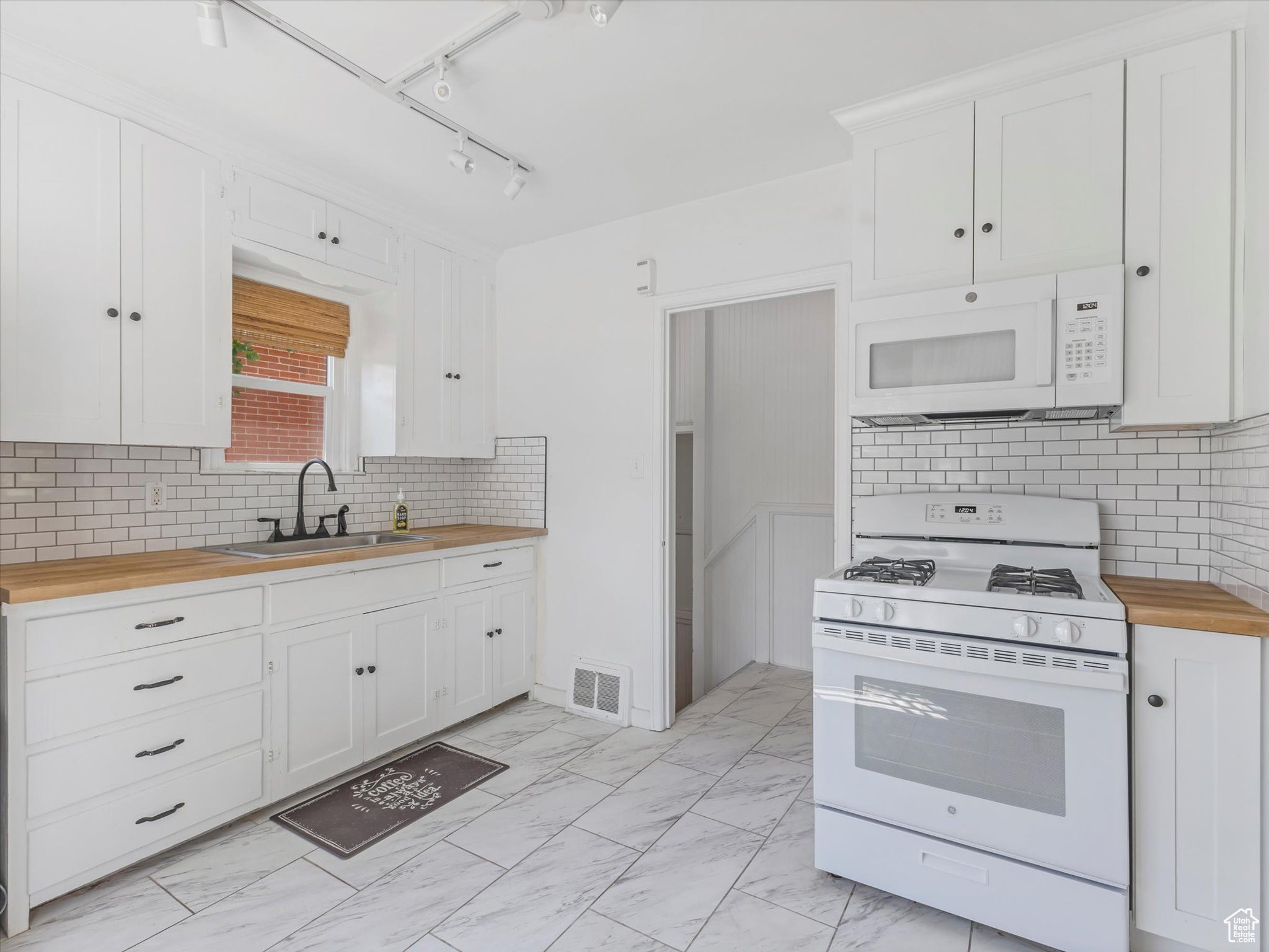 NYE'S ADD - Residential