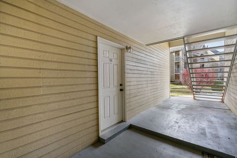 Tiny photo for 1228 E WATERSIDE CV S #12, Cottonwood Heights, UT 84047 (MLS # 2139174)
