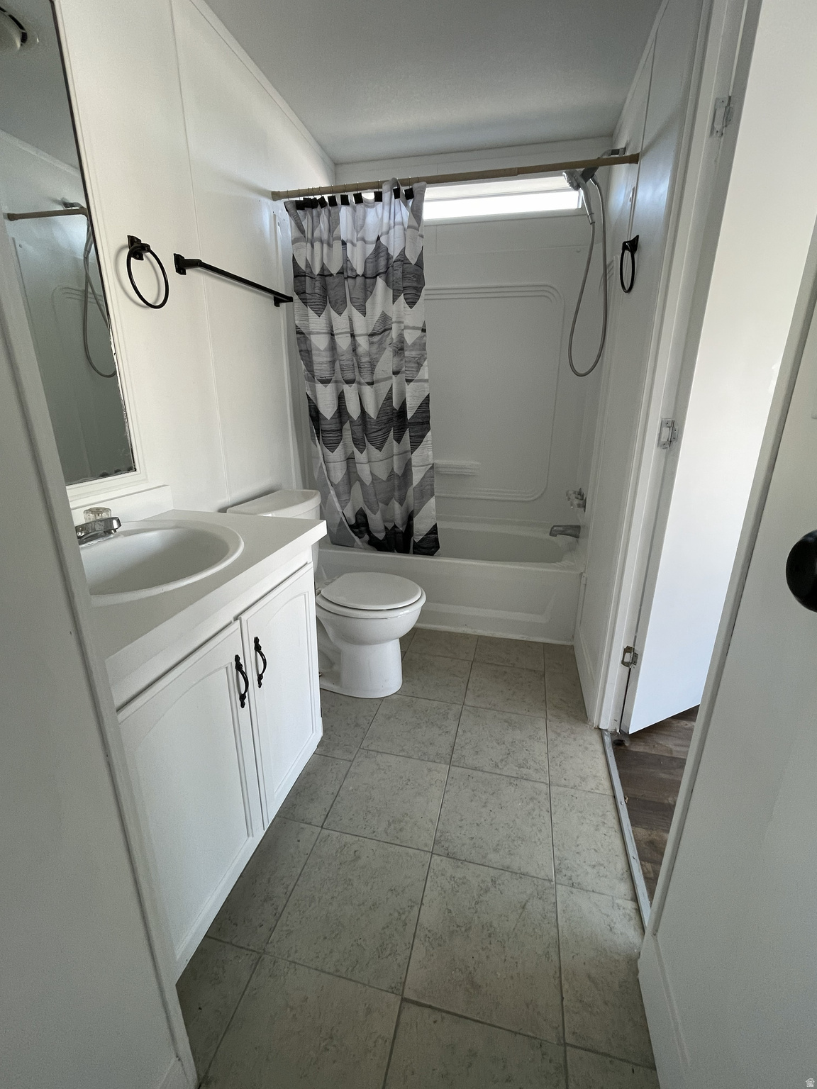 MIDLAND - Residential