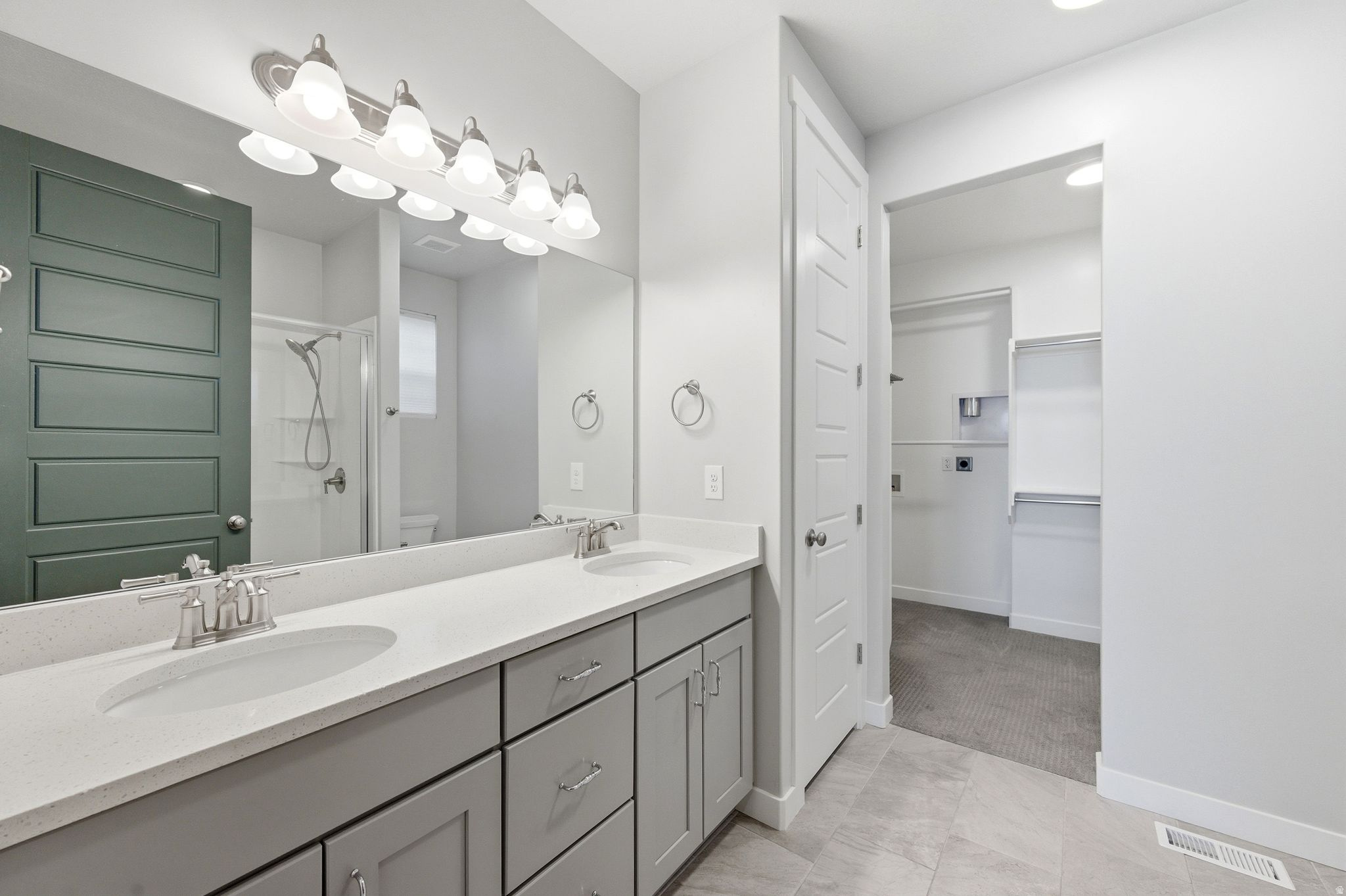 IVORY COTTAGE - Residential