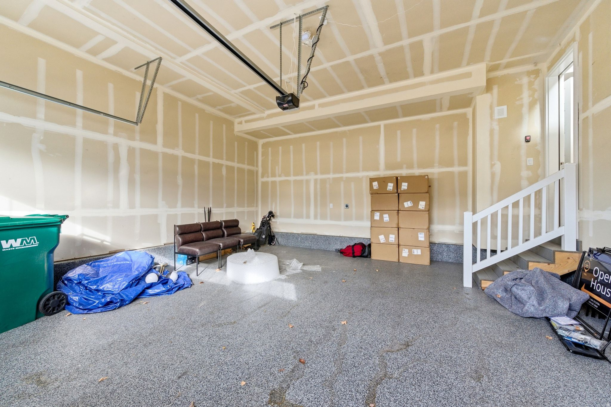 IVORY COTTAGE - Residential