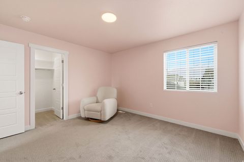 Tiny photo for 4968 W EVERGREEN LN, Highland, UT 84003 (MLS # 2133893)