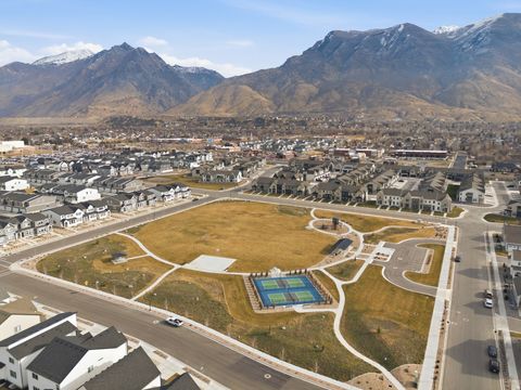 Tiny photo for 4968 W EVERGREEN LN, Highland, UT 84003 (MLS # 2133893)