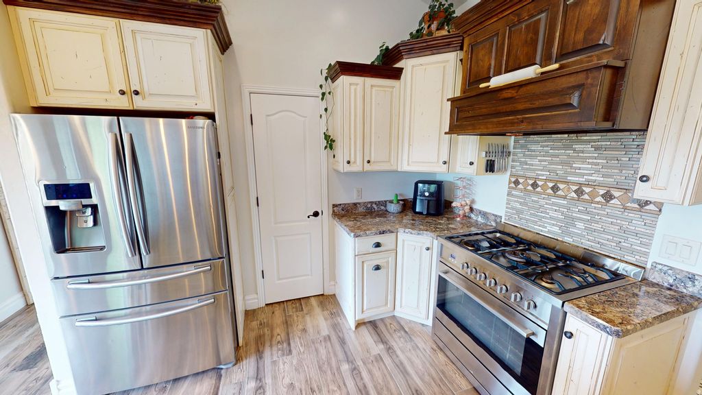 Photo of 5773 N 4000 W, Roosevelt, UT 84066 (MLS # 2154582)