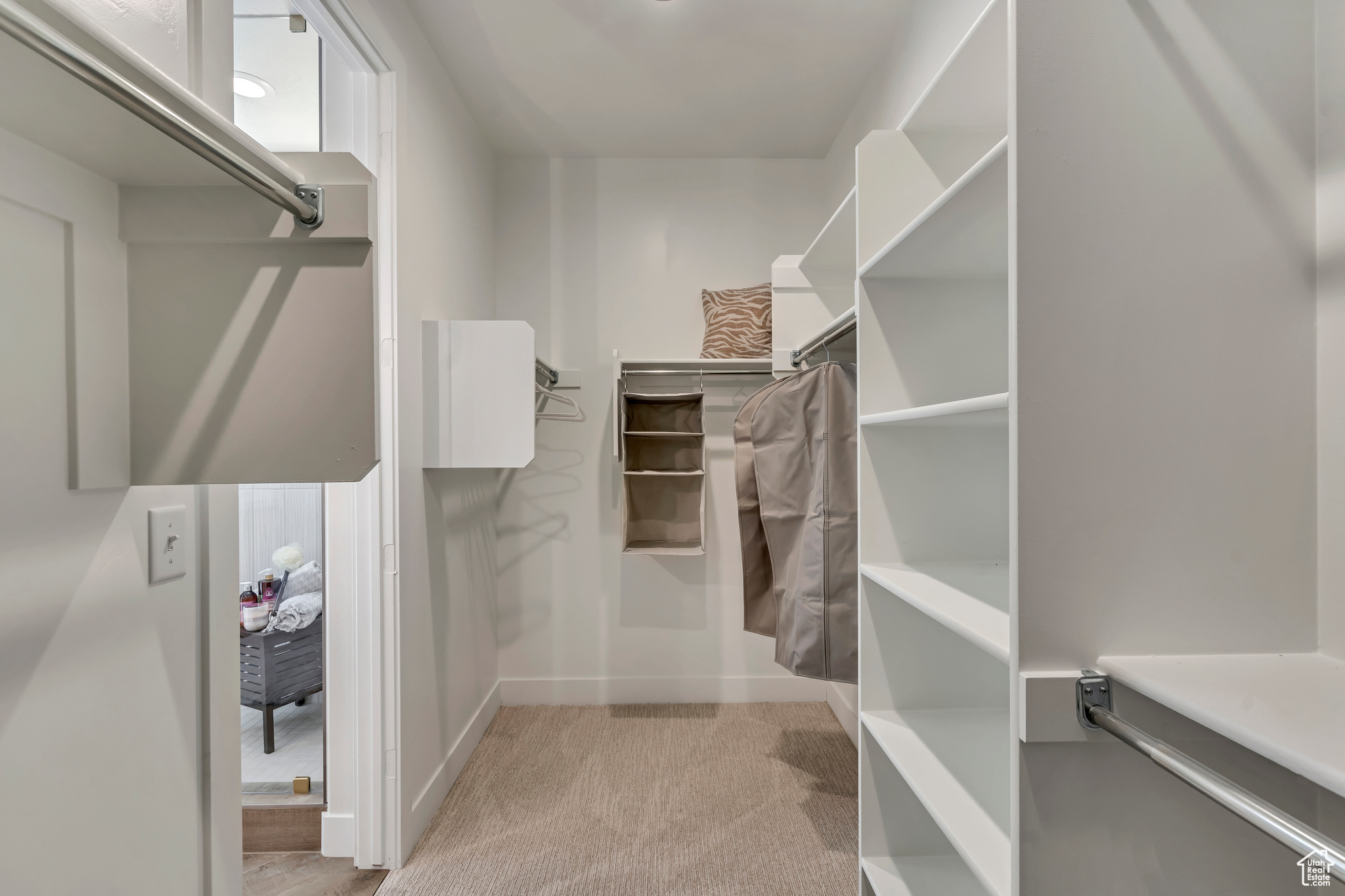 CREEKSIDE AT SHORELINE - Residential