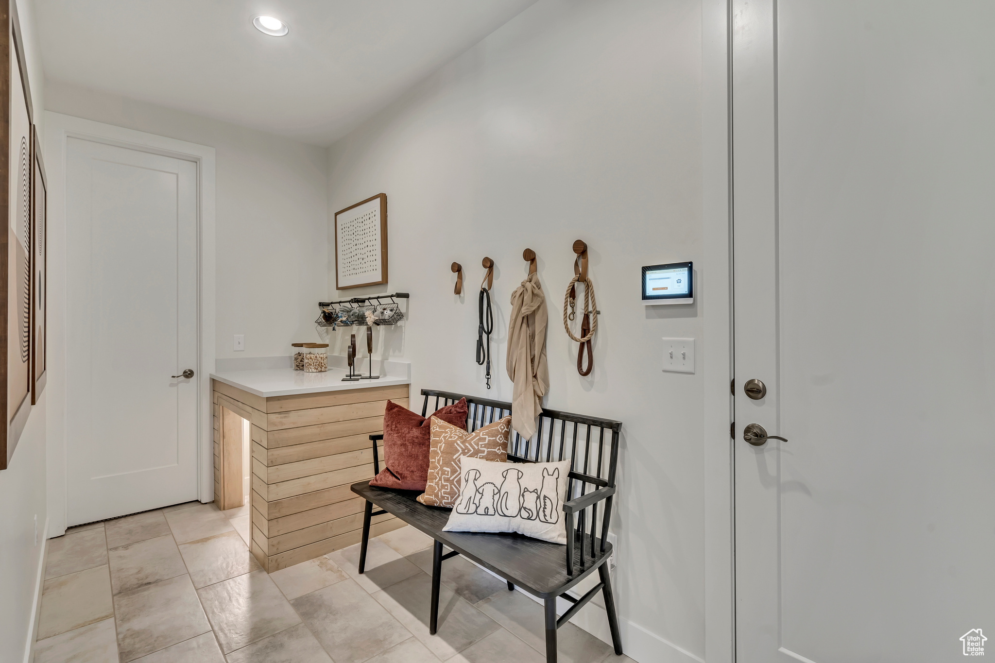 CREEKSIDE AT SHORELINE - Residential