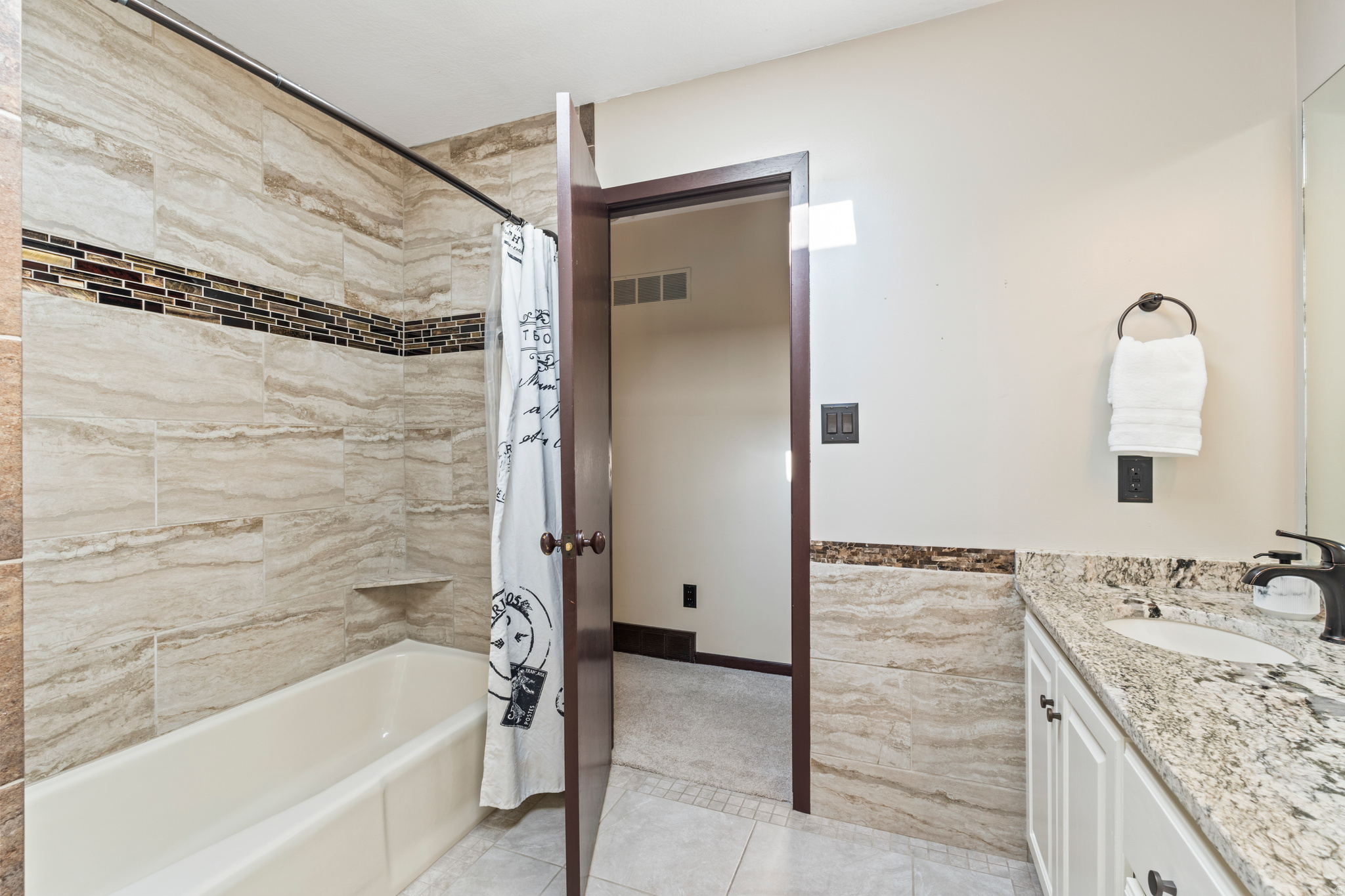 LITTLE WILLOW - Residential