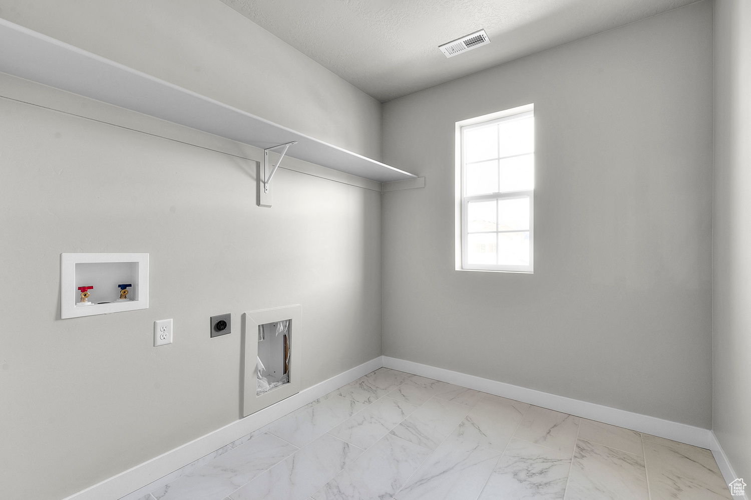 HIDDEN OAKS COTTAGE 757 - Residential