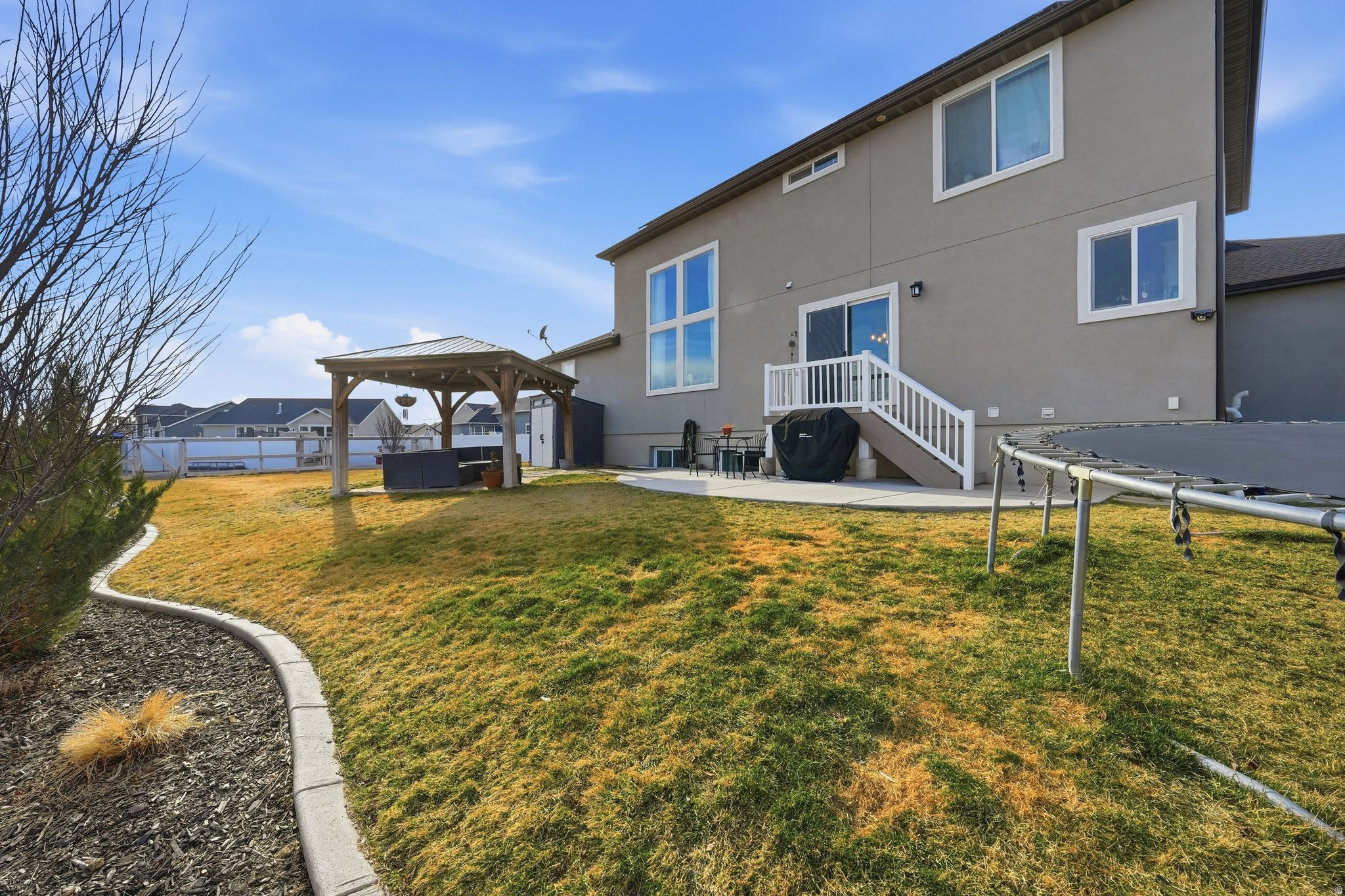 BRANDON PARK - Residential