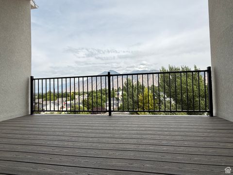 Tiny photo for 626 N LEGEND CIR #479, Mapleton, UT 84664 (MLS # 2110058)