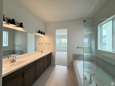 Tiny photo for 626 N LEGEND CIR #479, Mapleton, UT 84664 (MLS # 2110058)