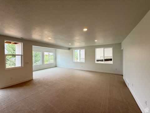 Tiny photo for 626 N LEGEND CIR #479, Mapleton, UT 84664 (MLS # 2110058)
