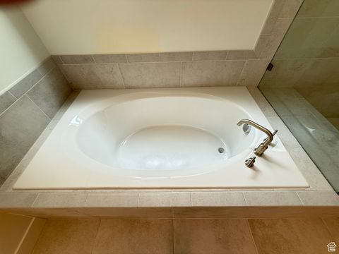 Tiny photo for 626 N LEGEND CIR #479, Mapleton, UT 84664 (MLS # 2110058)