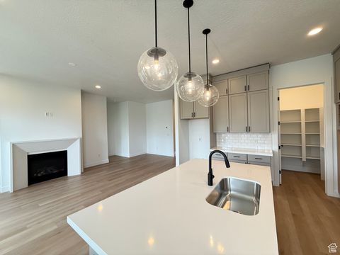 Tiny photo for 626 N LEGEND CIR #479, Mapleton, UT 84664 (MLS # 2110058)