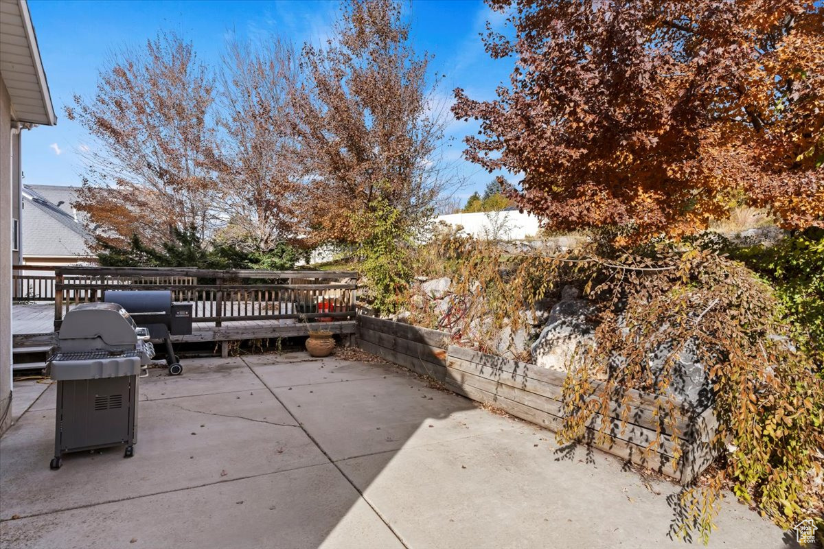 3592 W Canyon Heights Dr, Cedar Hills, Utah image 44