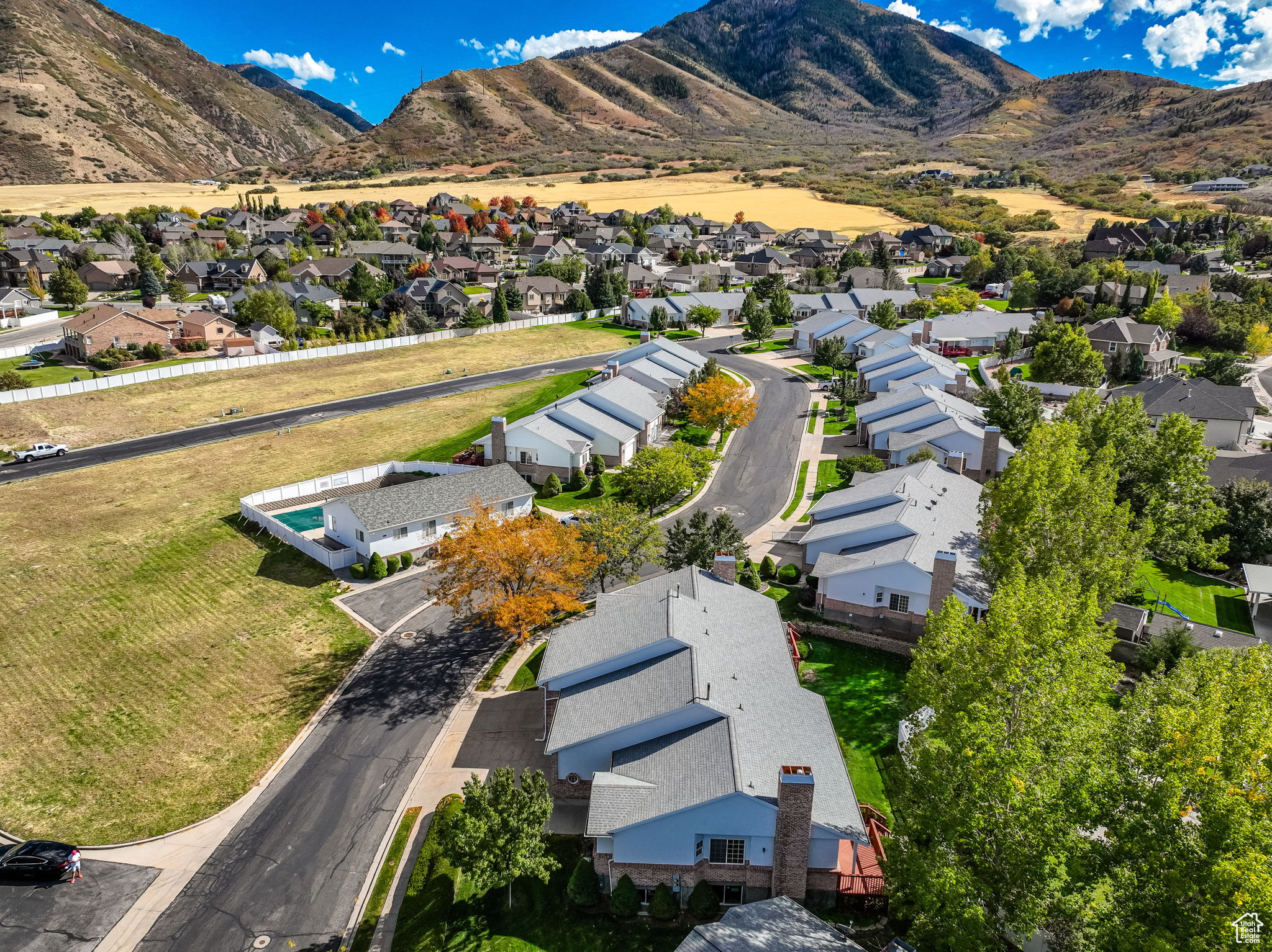 DEER HOLLOW - Residential