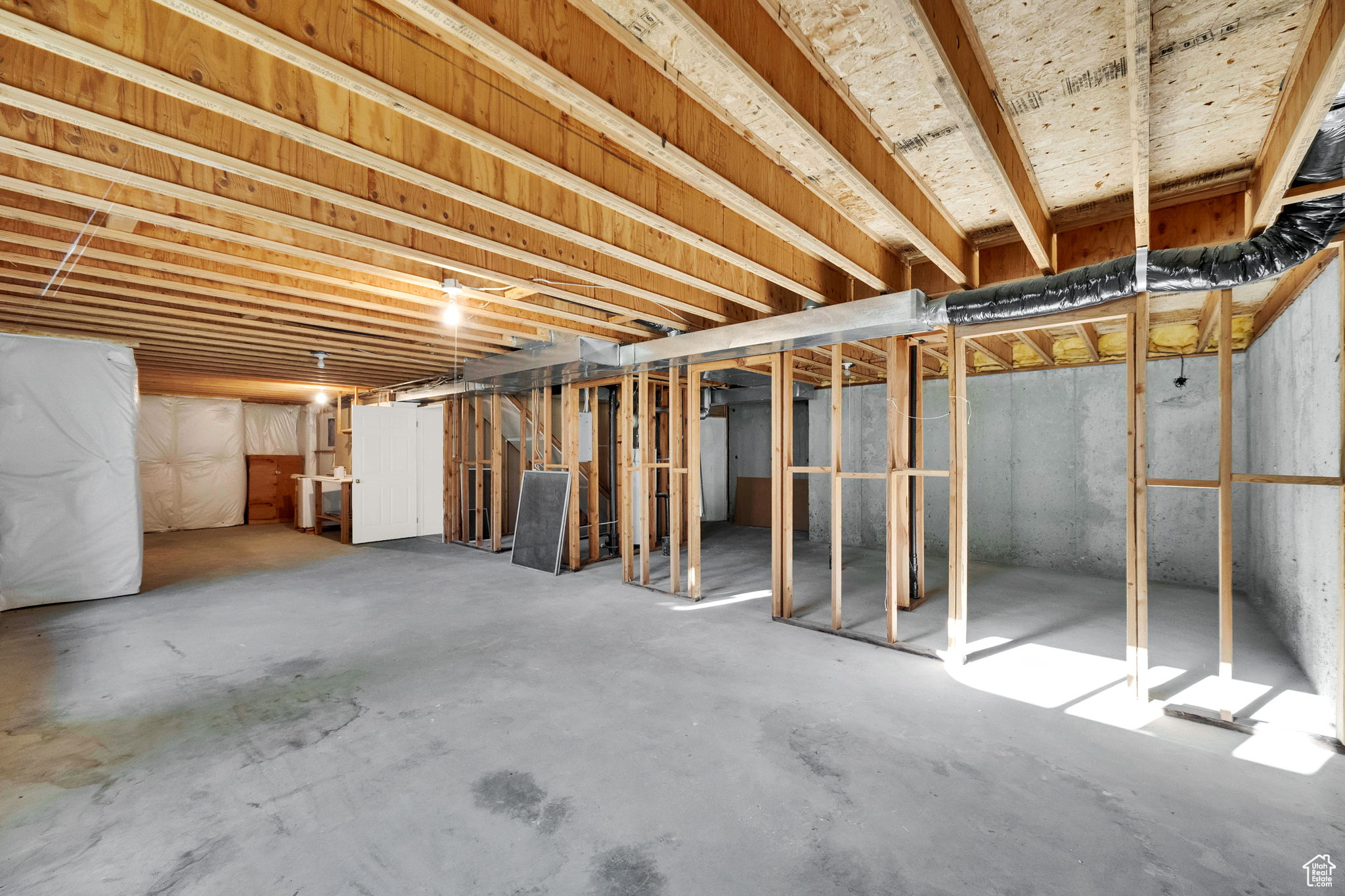 DEER HOLLOW - Residential