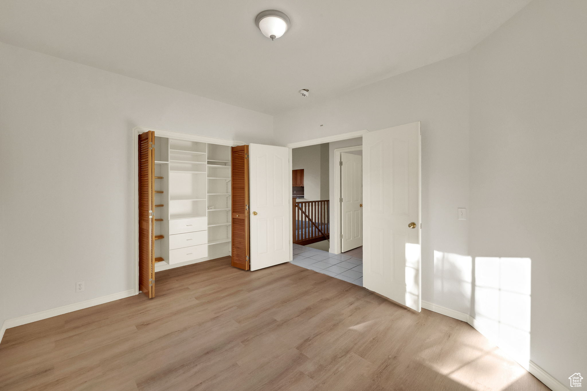 DEER HOLLOW - Residential