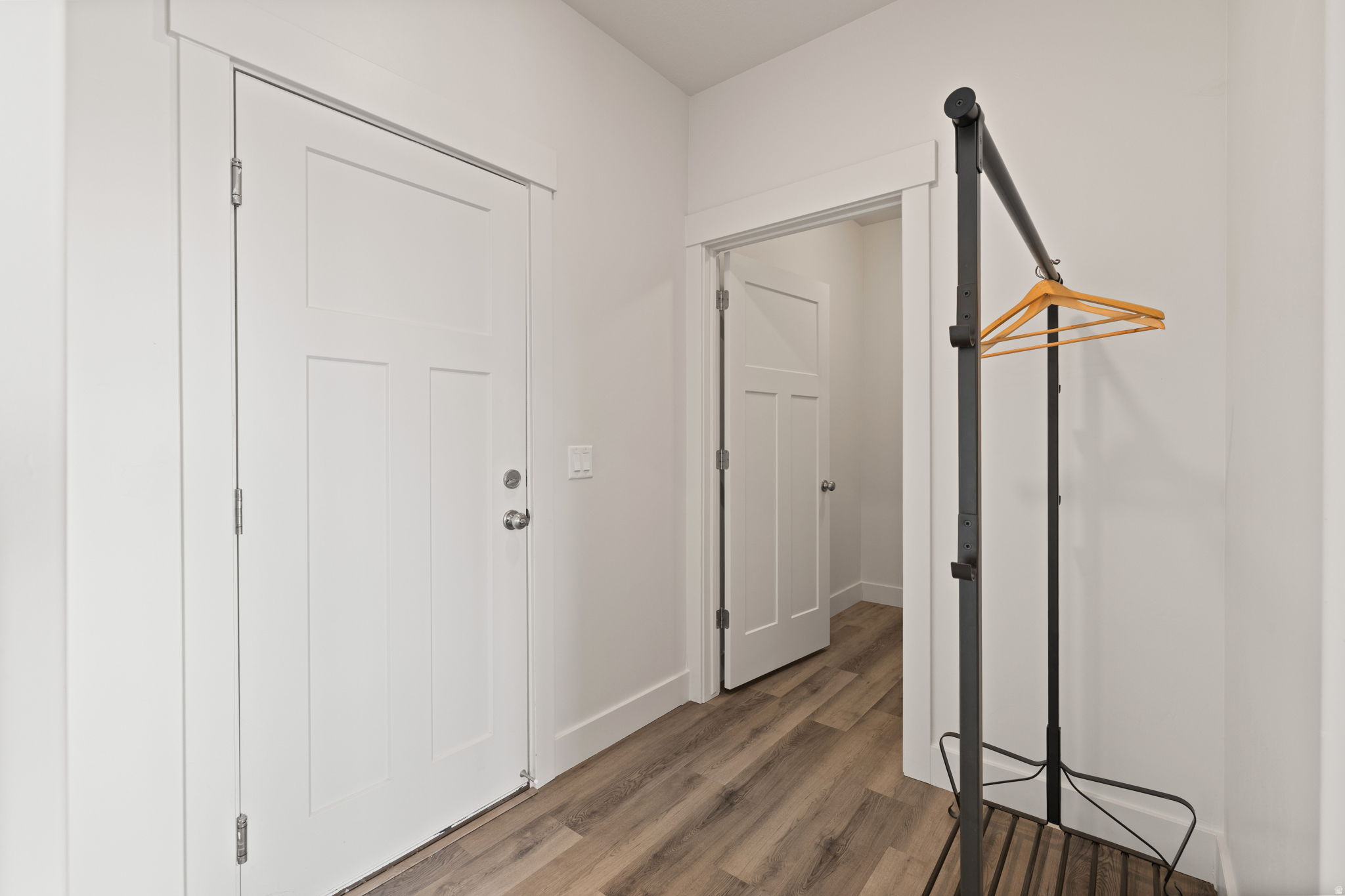 HENRY FLATS - Residential