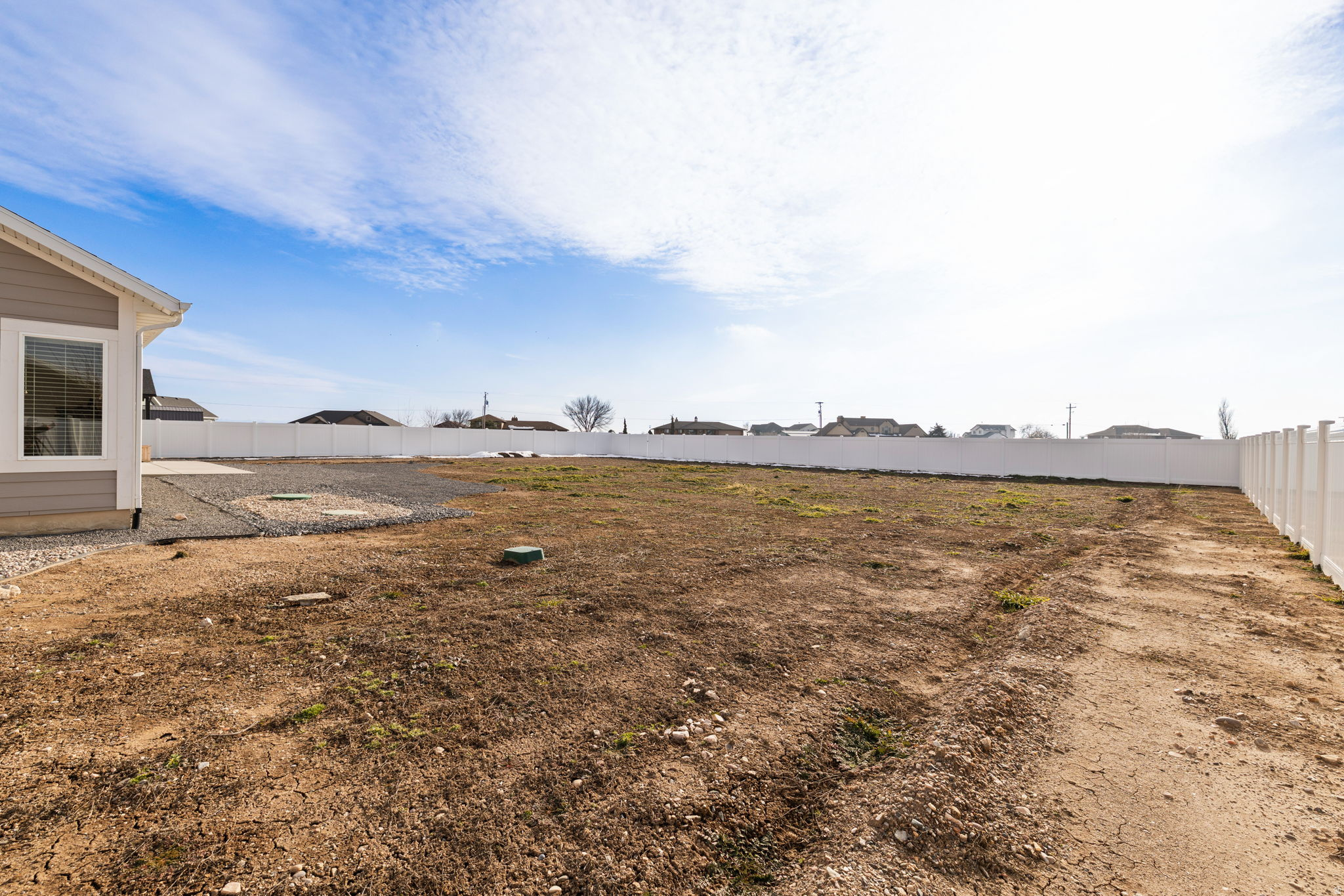 HENRY FLATS - Residential