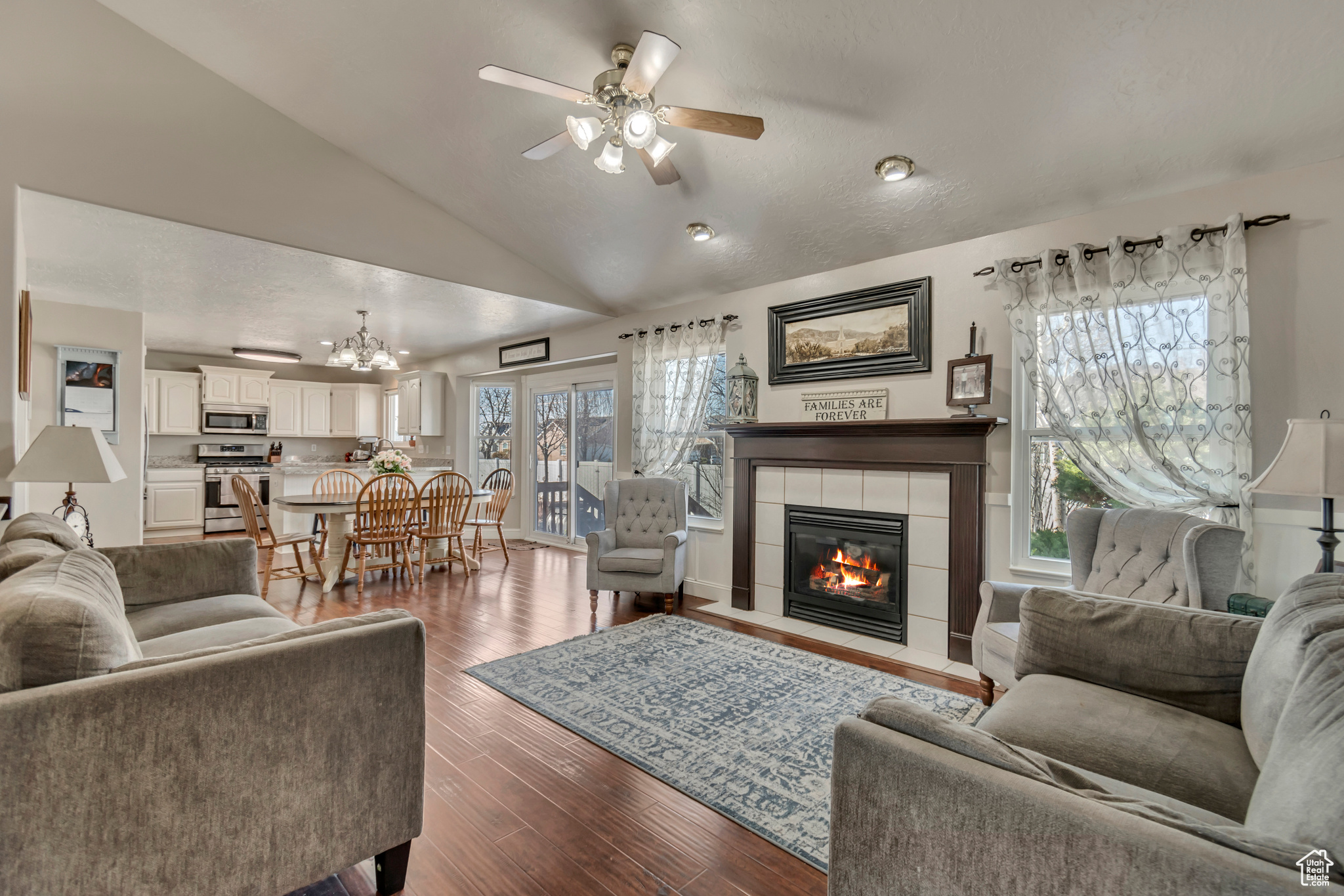 197 E Centennial Cv, Lehi, Utah image 11