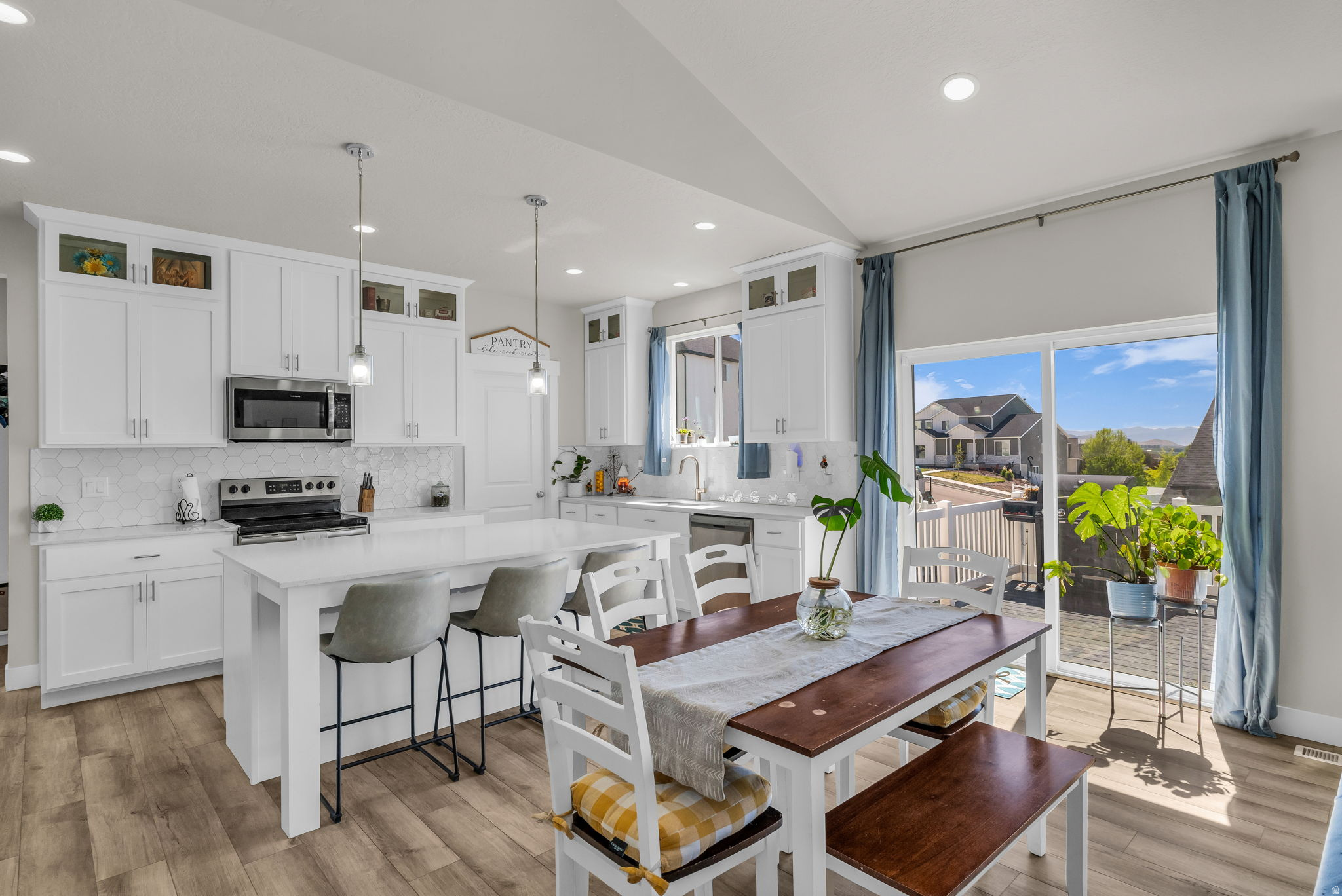 PAYSON VIEW ESTATES - Residential