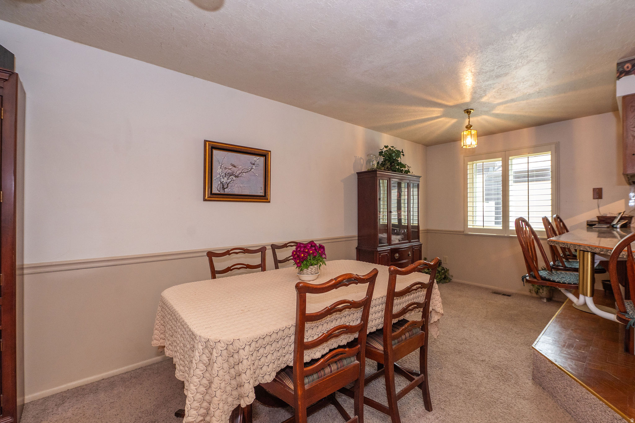 COUNTRY OAKS - Residential
