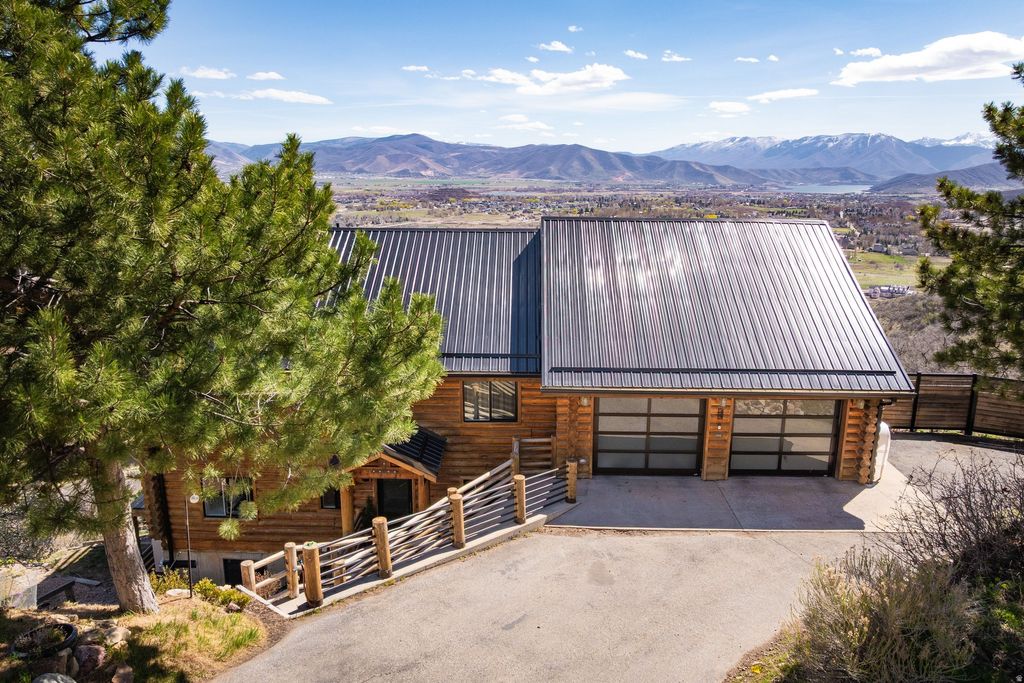 Photo of 333 BERN WAY, Midway, UT 84049 (MLS # 2146079)