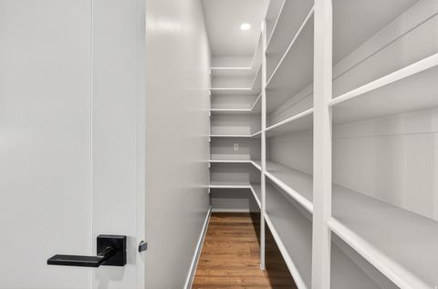 Tiny photo for 915 S 170 E, Ivins, UT 84738 (MLS # 2139182)