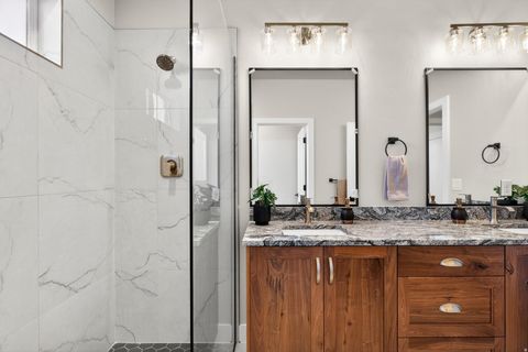 Tiny photo for 915 S 170 E, Ivins, UT 84738 (MLS # 2139182)