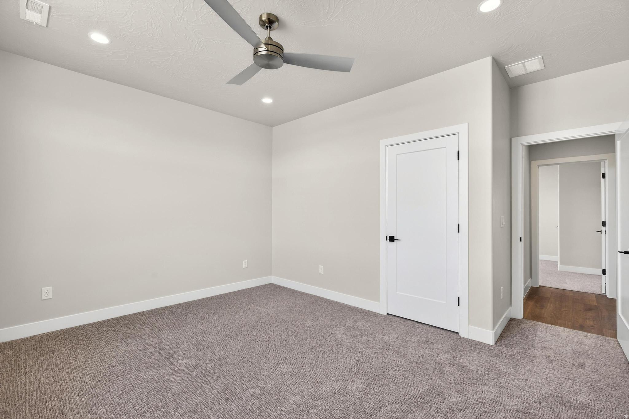 BLACK STONE - Residential